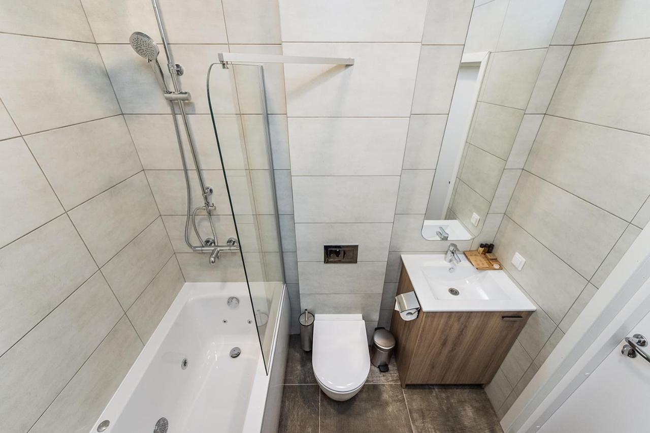 Zaliakalnio Terasos Apartamentai Aparthotel Kaunas Esterno foto